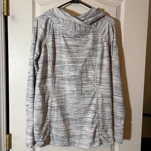 Lululemon gray light sweatshirt with hood, thumb hole and finger covers. Size 12